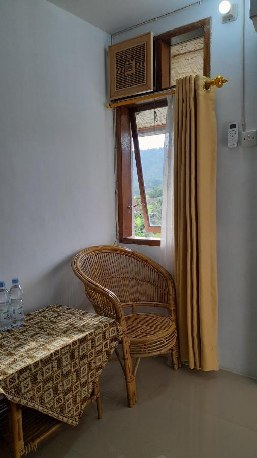 Hotel Pison Rantepao Buitenkant foto